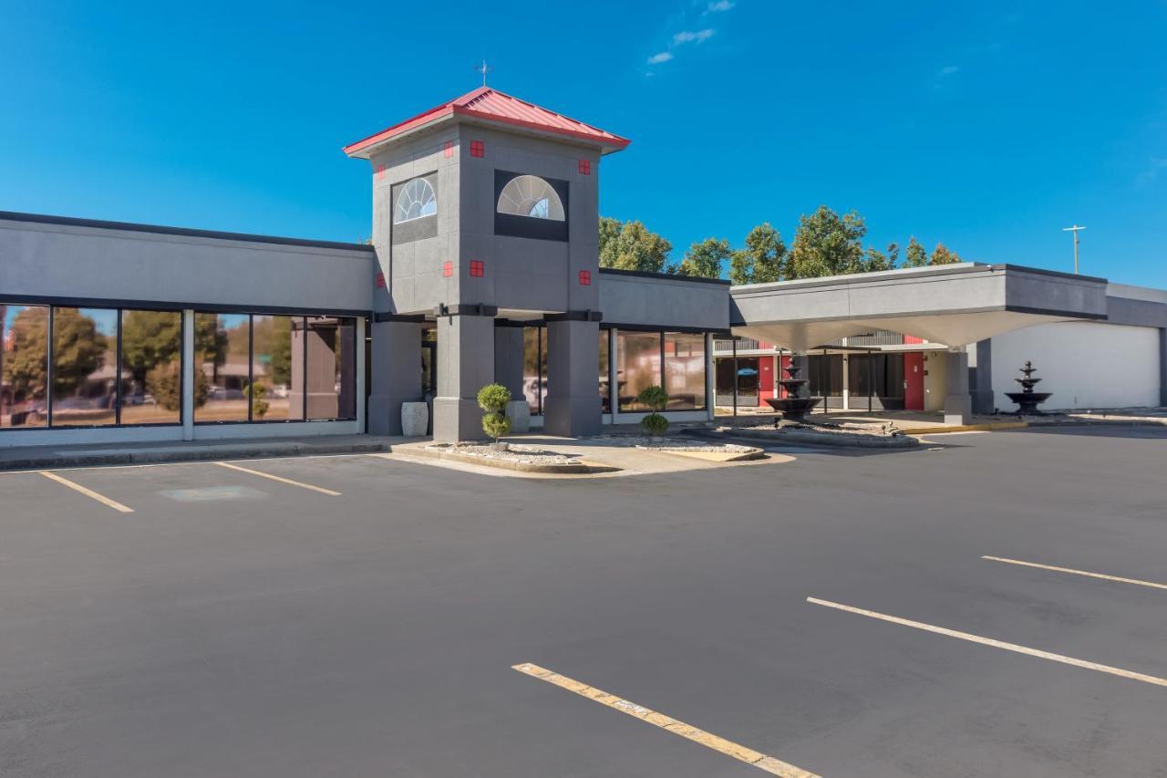 Econo Lodge Cave City Exteriör bild