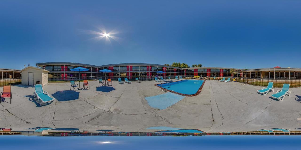 Econo Lodge Cave City Exteriör bild